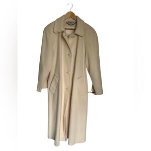 Vintage Ashley Scott  Long Wool Women'sOvercoat in Cream